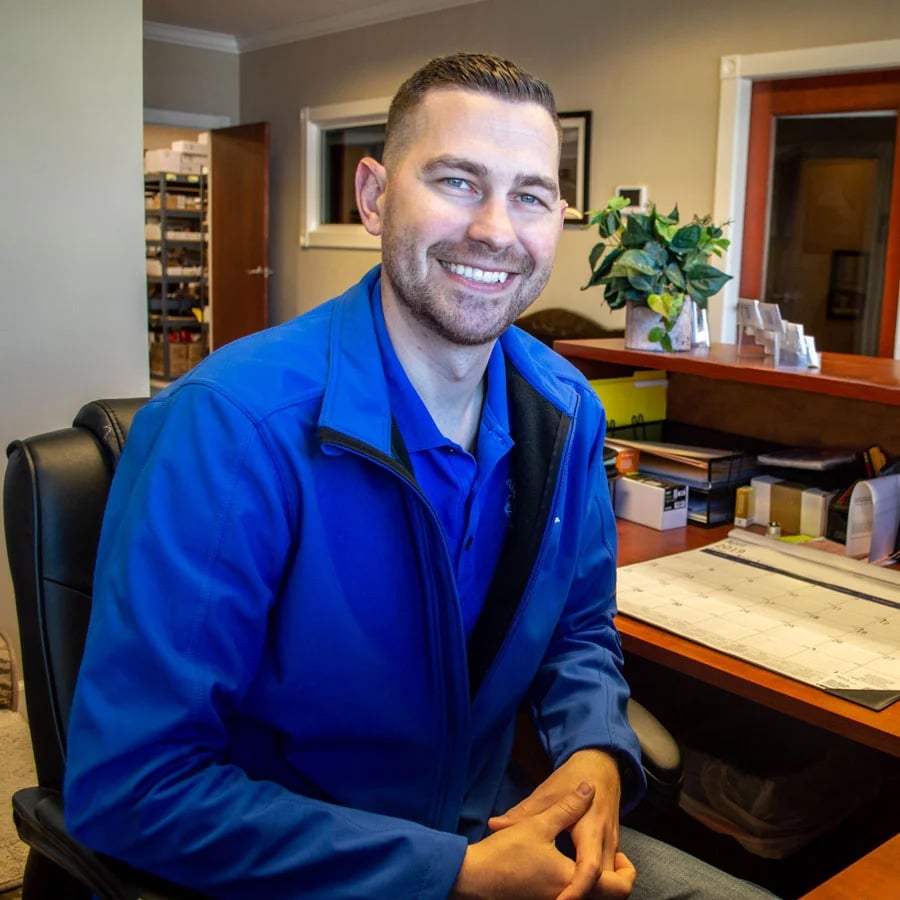 Jon Safeside Headshot Image